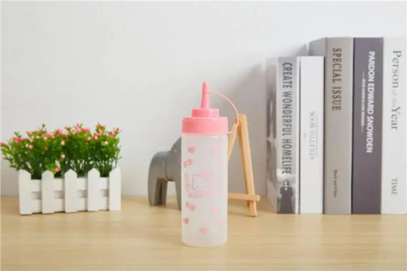 Hello Kitty Kawaii Oil Control Bottle
