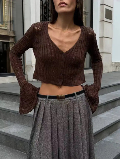 Tuularose Knitted V-Neck Top