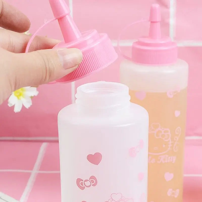 Hello Kitty Kawaii Oil Control Bottle