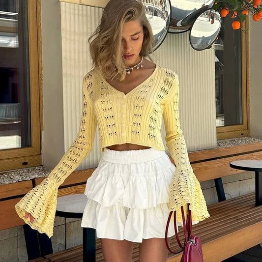 Tuularose Knitted V-Neck Top