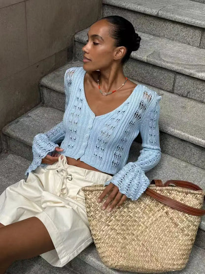 Tuularose Knitted V-Neck Top