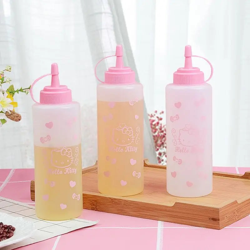 Hello Kitty Kawaii Oil Control Bottle