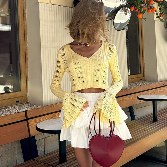 Tuularose Knitted V-Neck Top