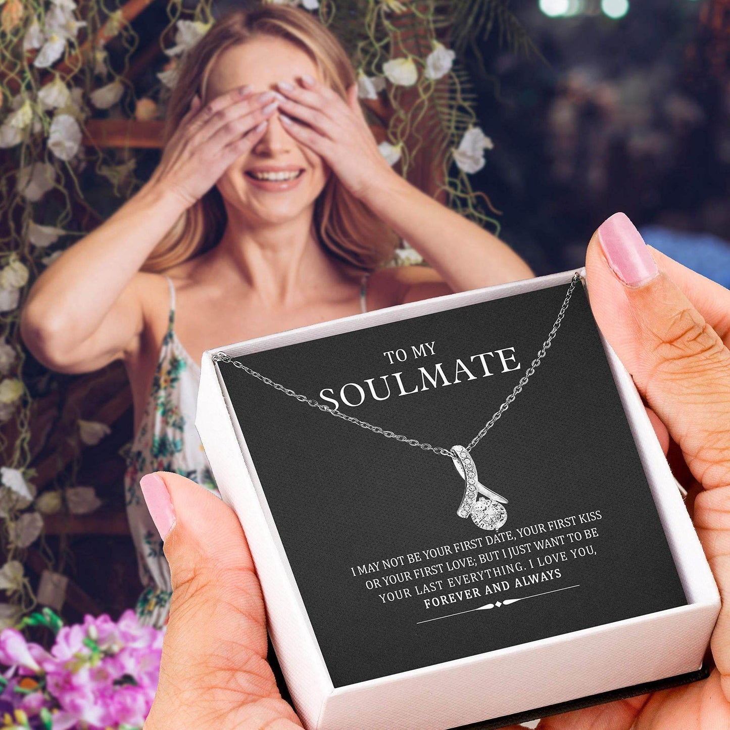 Silver teardrop pendant necklace on black card with "To My Soulmate" message in white gift box.